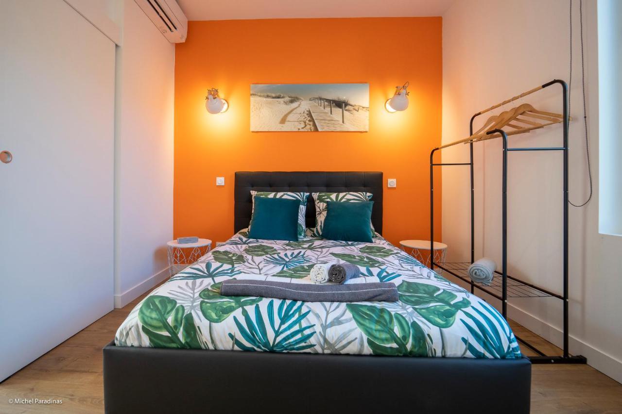 L'Ile De La Breche Apartment Niort Bagian luar foto