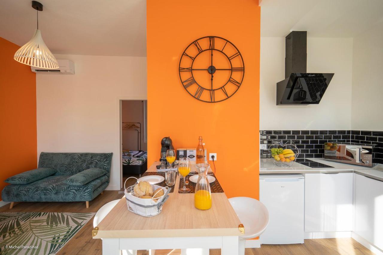 L'Ile De La Breche Apartment Niort Bagian luar foto
