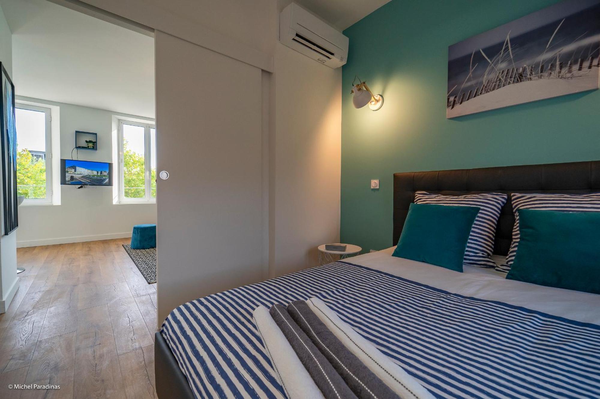 L'Ile De La Breche Apartment Niort Ruang foto