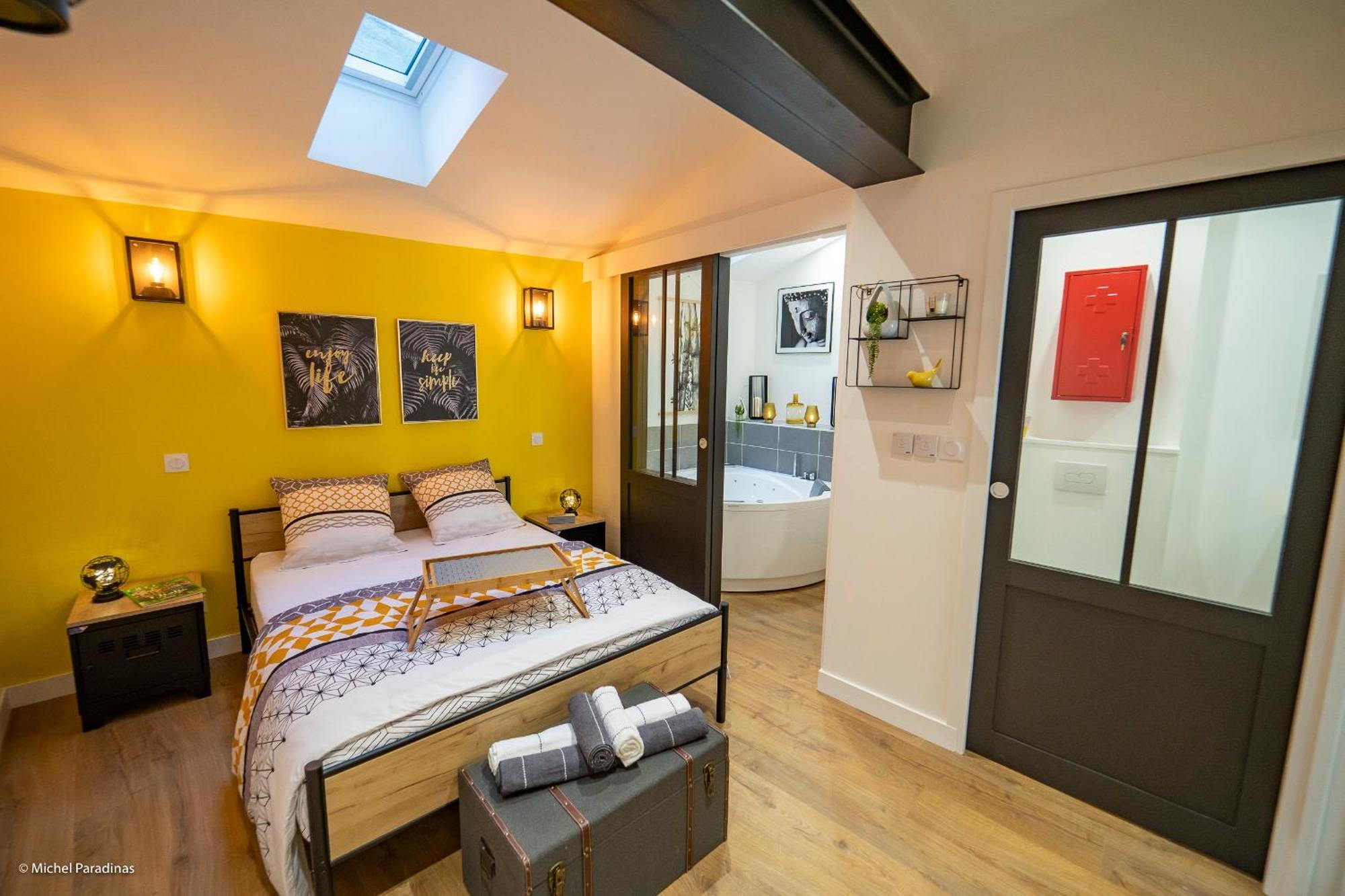 L'Ile De La Breche Apartment Niort Ruang foto
